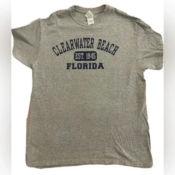 Gildan Other - Clearwater Beach Florida Grey T Shirt Size Medium